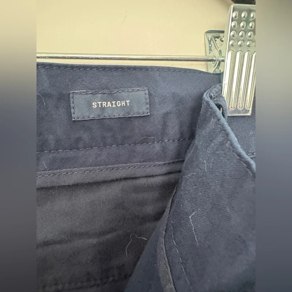 NWT Men’s Navy Blue Even Tied Straight Coastal Roll Cuff Pant - Size 42x32